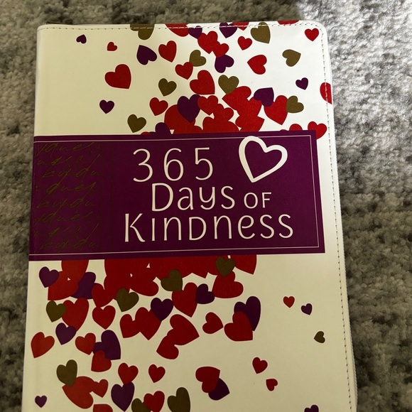 365 Days of Kindness Hardcover Book Daily Inspirational Quotes - Picture 1 of 2